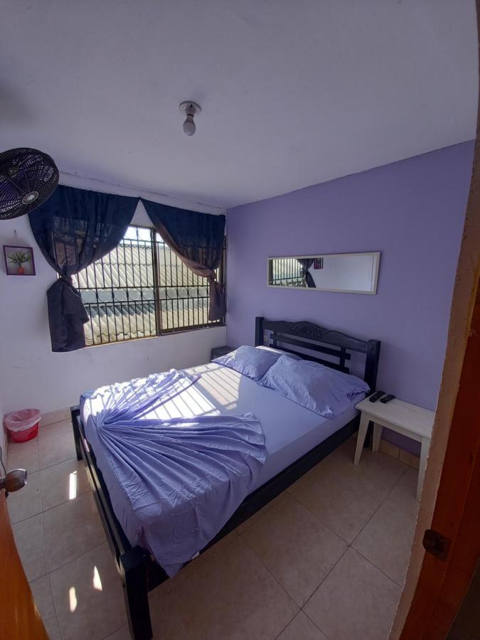 Casa Hostel Shalom Adonai Cartagena Exterior foto