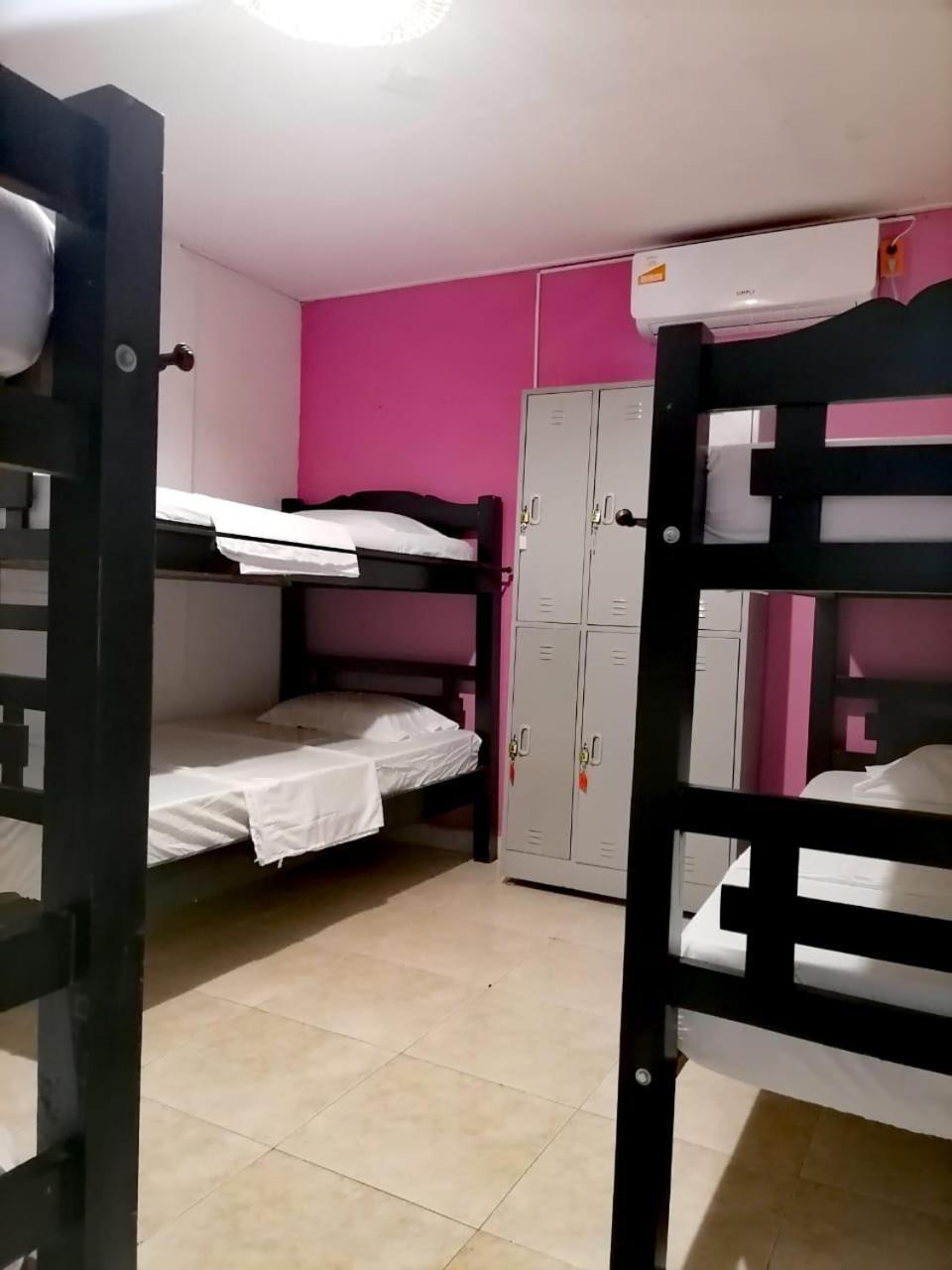 Casa Hostel Shalom Adonai Cartagena Exterior foto