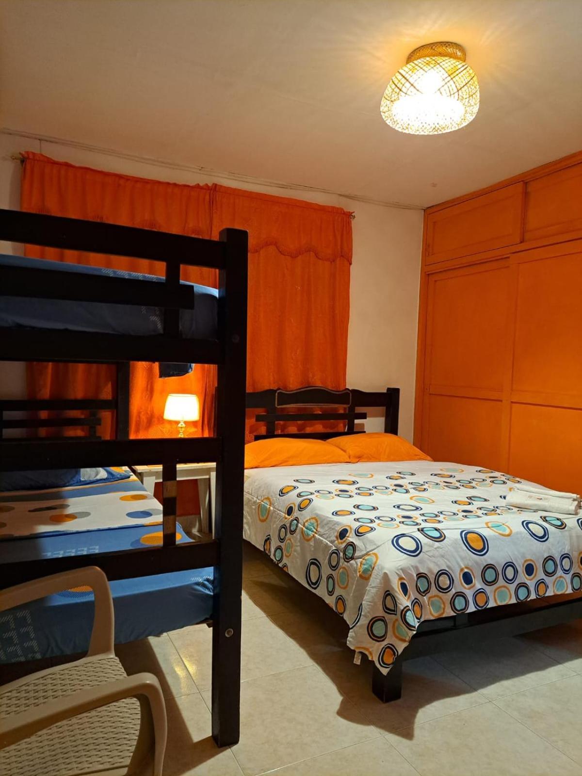 Casa Hostel Shalom Adonai Cartagena Exterior foto
